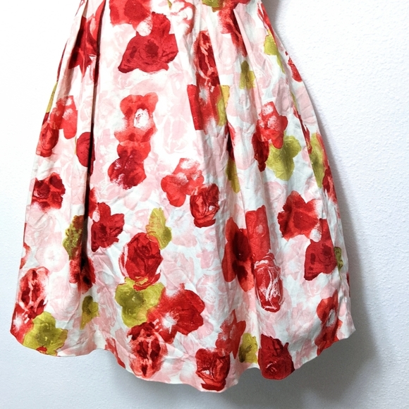 BB DAKOTA Bombshell Pinup Floral Dress 10 - Picture 3 of 7